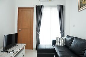 Minimalist And Cozy 2Br Apartment At The Nest Near Puri By Travelio