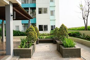 Minimalist And Cozy 2Br Apartment At The Nest Near Puri By Travelio