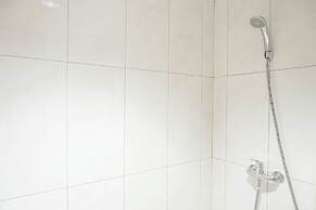 Relax Studio Apartment At The Nest Near Puri By Travelio