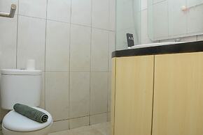 Comfort And Strategic Studio At The Nest Puri Apartment By Travelio