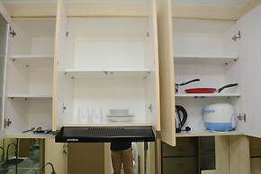 Comfort And Strategic Studio At The Nest Puri Apartment By Travelio