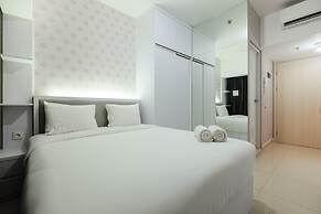 Modern White Studio At Springlake Summarecon Bekasi Apartment By Trave