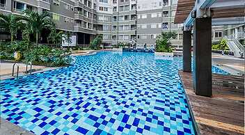 Strategic 2Br At Sudirman Park Apartment Near Tanah Abang By Travelio
