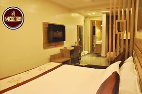 Moz One Executive Guest Rooms Hombori