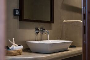 Villa Katerina -3 Villas&Private Jacuzzi