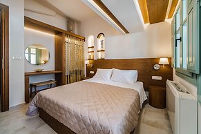 Villa Katerina -3 Villas&Private Jacuzzi