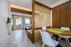 Villa Katerina -3 Villas&Private Jacuzzi