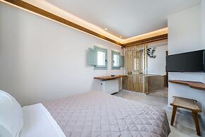 Villa Katerina -3 Villas&Private Jacuzzi