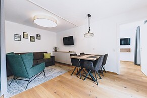 M1 - Mountain Living