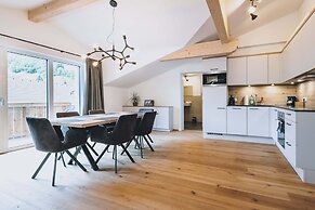 M1 - Mountain Living