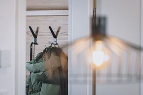 M1 - Mountain Living