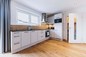 M1 - Mountain Living