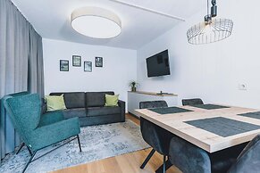 M1 - Mountain Living