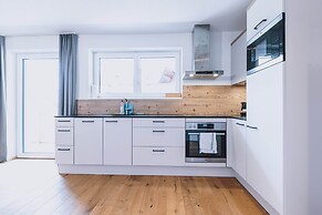 M1 - Mountain Living