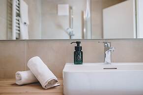 M1 - Mountain Living