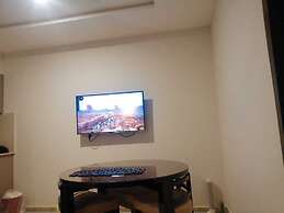 Captivating 1-bed Apartment Fully Furnished