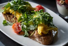 AC Hotel by Marriott Miami Brickell