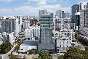 Atwell Suites Miami Brickell by IHG