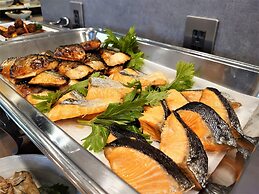 Green Rich Hotel Matsue eki Across