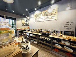 Green Rich Hotel Matsue eki Across