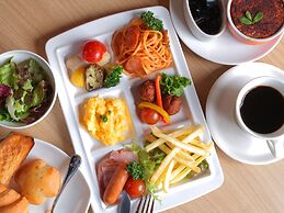 Green Rich Hotel Matsue eki Across