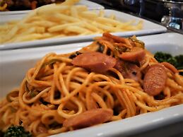 Green Rich Hotel Matsue eki Across