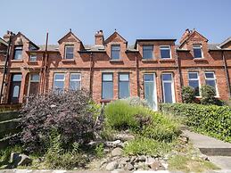 Pow-wow Shore Cottage