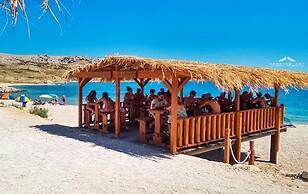 Cosy Apartment Near the Beach in Zubovici, Croatia