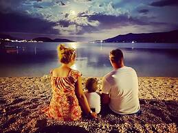 Cosy Apartment Near the Beach in Zubovici, Croatia