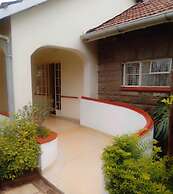 Celio Jardine Lavington