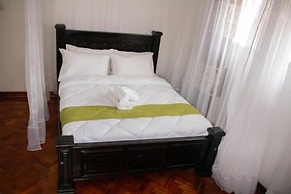 Celio Jardine Lavington