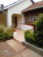 Celio Jardine Lavington