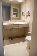 Rio Hotel by Bourbon Maringá