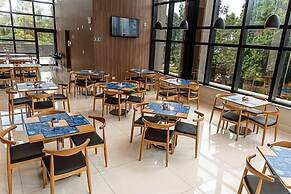 Rio Hotel by Bourbon Maringá