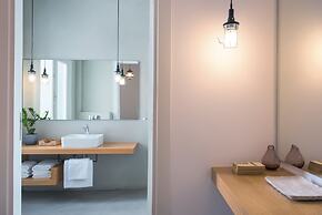 MONK Monastiraki Suites