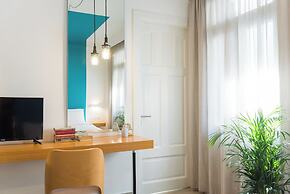 MONK Monastiraki Suites