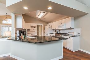 Peaceful Waterfront Pool Home 3 Bedroom Home by RedAwning