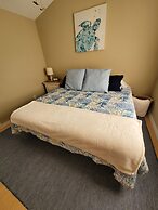 Peaceful Waterfront Pool Home 3 Bedroom Home by RedAwning