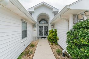 Peaceful Waterfront Pool Home 3 Bedroom Home by RedAwning