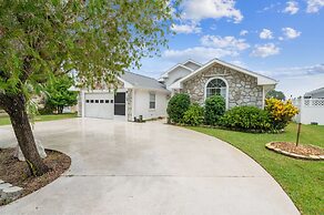 Peaceful Waterfront Pool Home 3 Bedroom Home by RedAwning