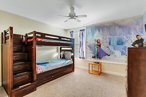 Luxurious 8br Palms Villa Pool Home In Champions Gate! 8 Bedroom Home 