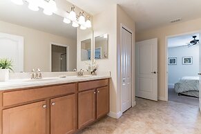 Luxurious 8br Palms Villa Pool Home In Champions Gate! 8 Bedroom Home 