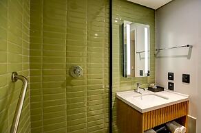 Hilton Garden Inn Rebouças