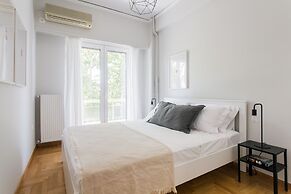 Absolute 2BR Apartment