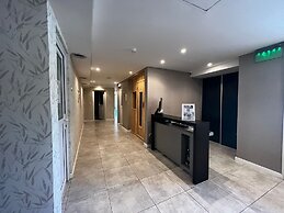 Days Inn by Wyndham Zarate