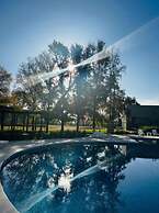 Days Inn by Wyndham Zarate