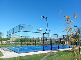 Days Inn by Wyndham Zarate