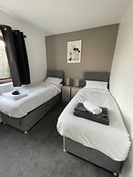 5 Lockside Free Secure Parking