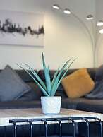 5 Lockside Free Secure Parking