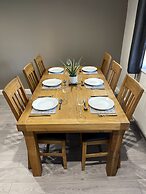 5 Lockside Free Secure Parking